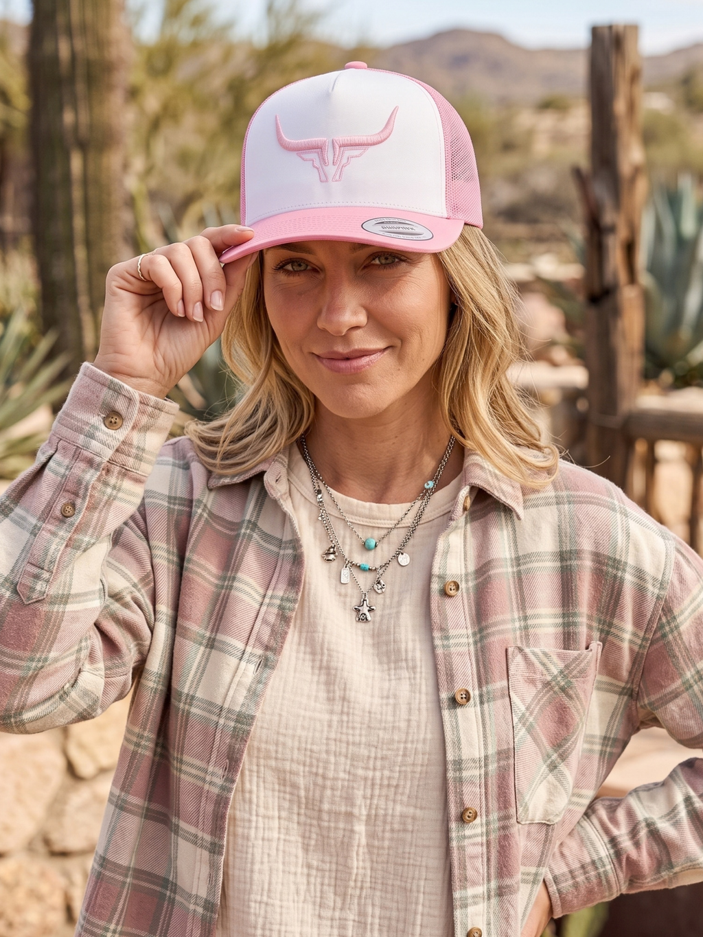 Steel Horn Basic Logo Pink White Pink