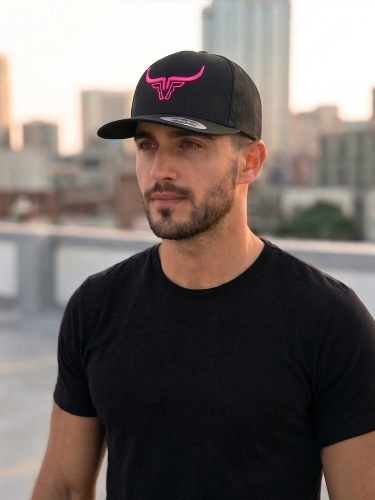 Steel Horn Basic Logo Black - Pink